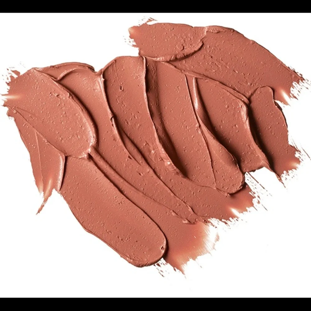 MAC Cosmetics matte lipstick